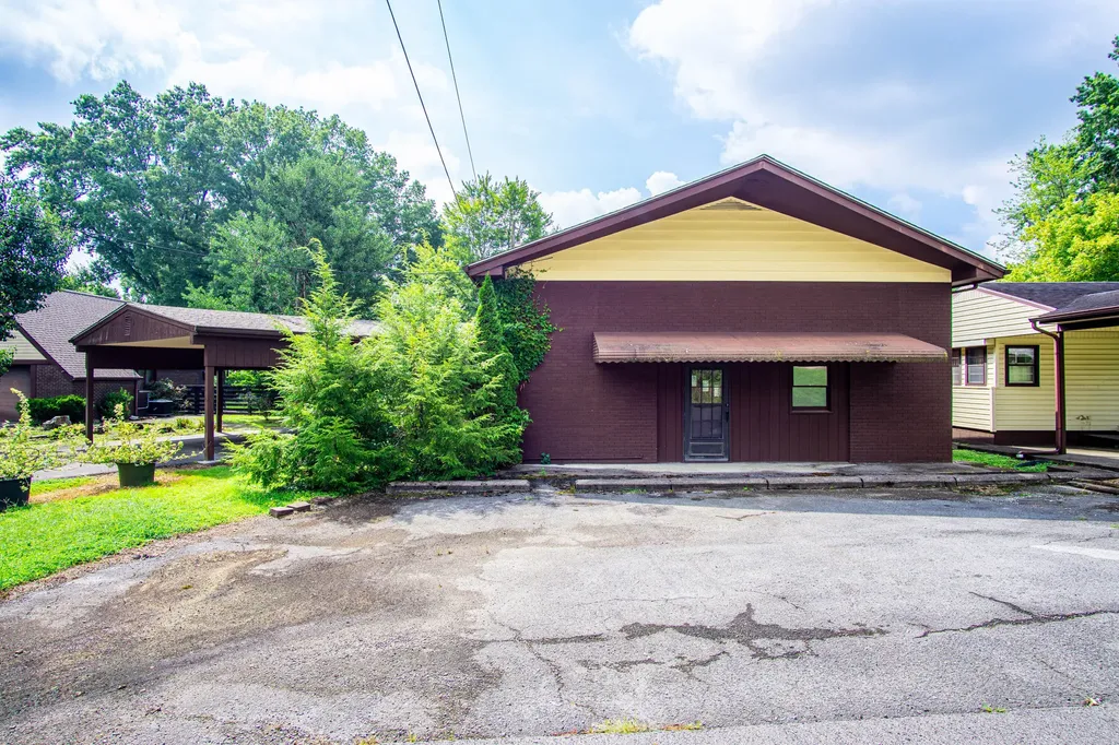 98 E Wyrick Street Corbin KY 40701