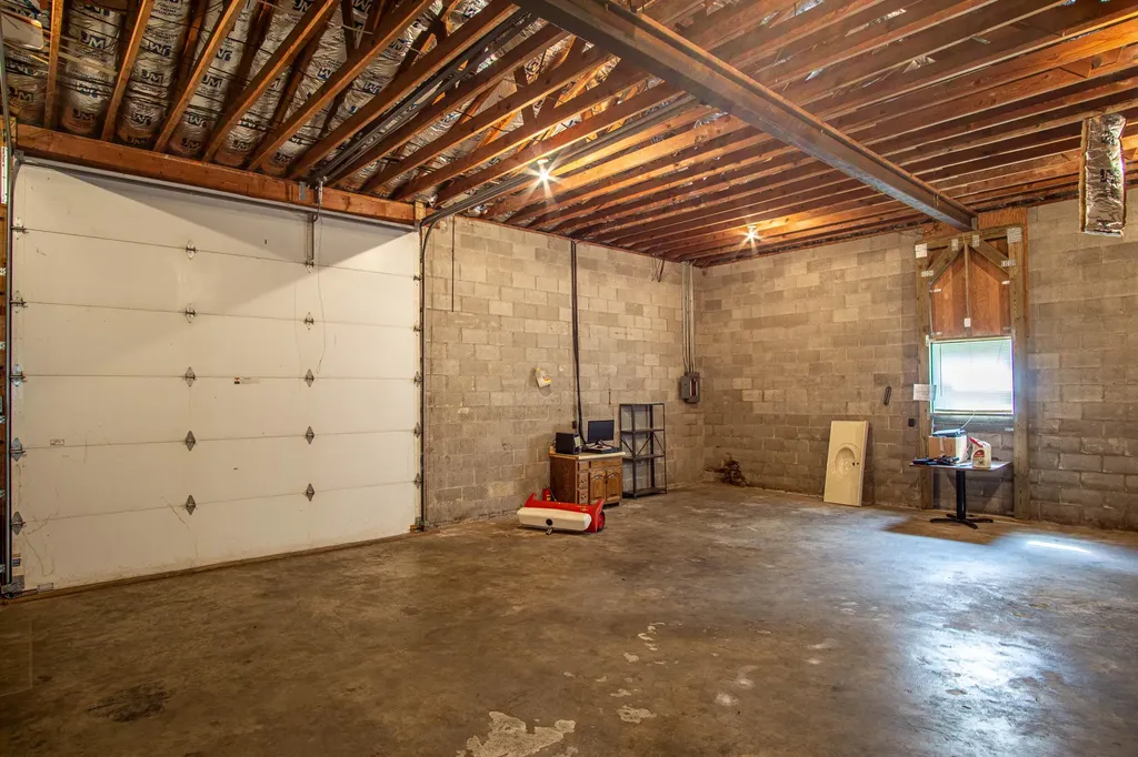 98 E Wyrick Street Corbin KY 40701
