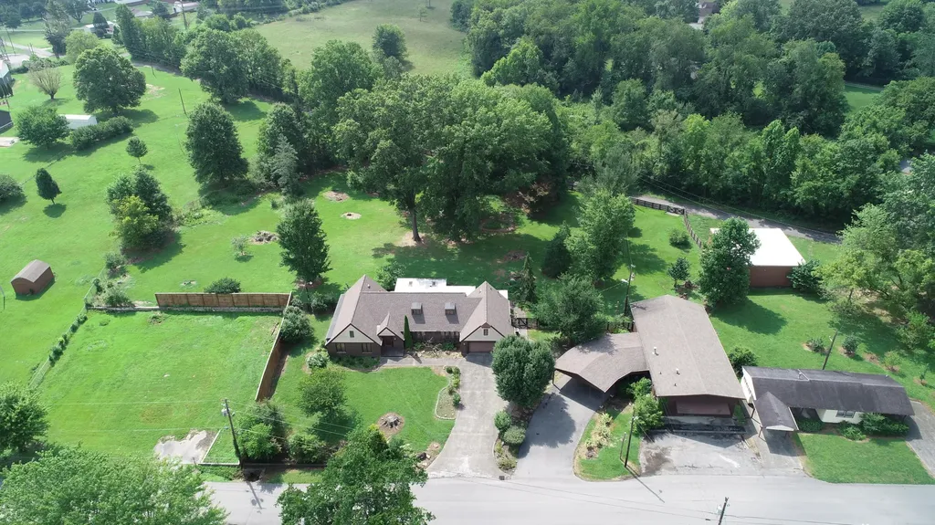 98 E Wyrick Street Corbin KY 40701