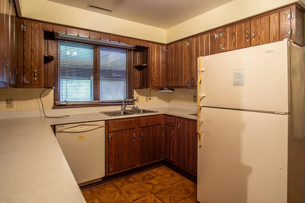 98 E Wyrick Street Corbin KY 40701