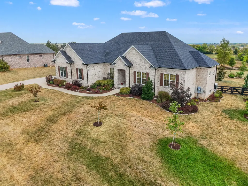 200 Grandview Trail Wilmore KY 40390