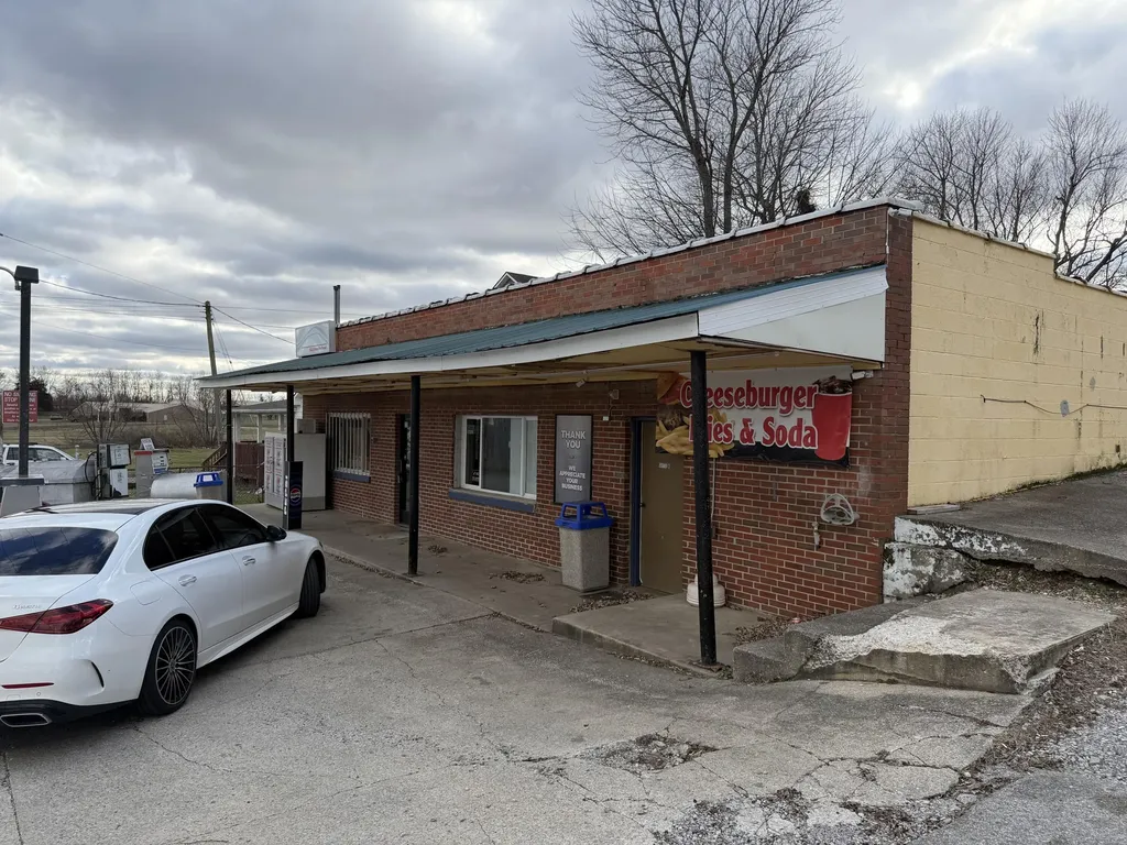 805 Kirksville Road Richmond KY 40475