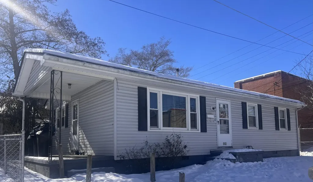 912 E Fifth Street Maysville KY 41056