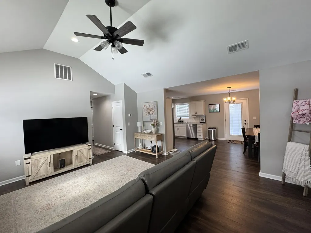 124 Olive Branch Drive Richmond KY 40475
