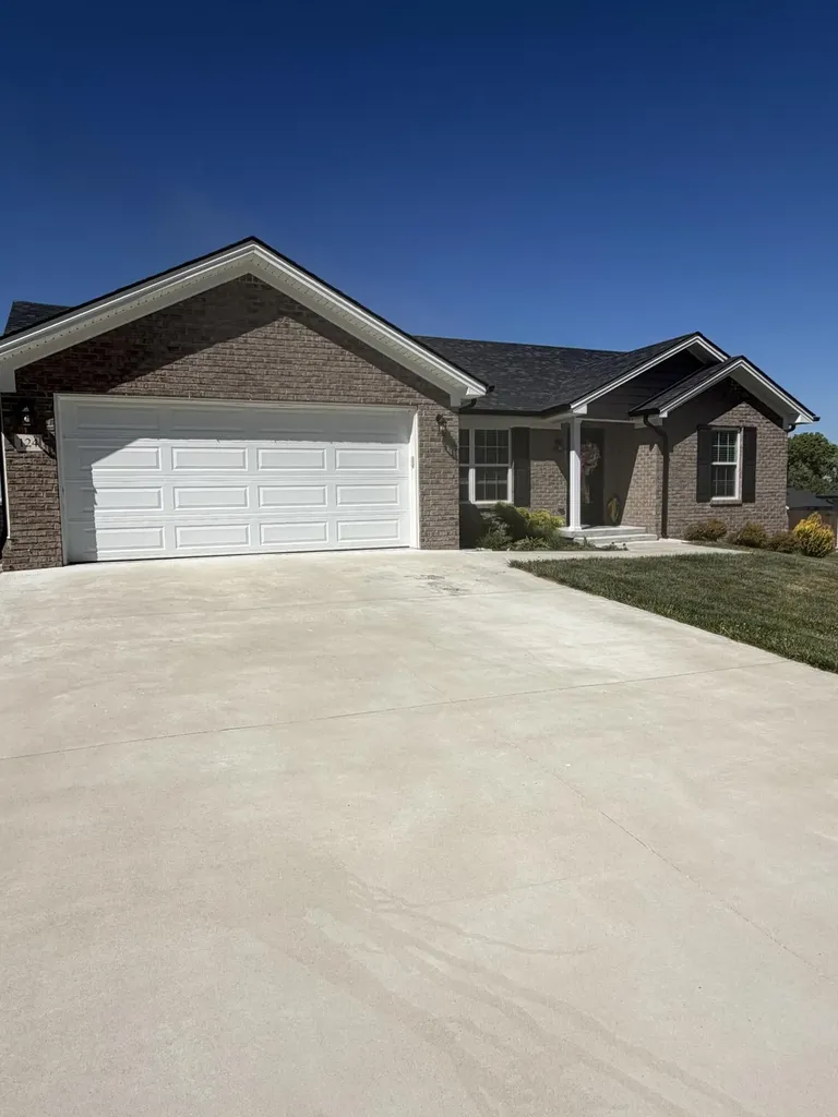 124 Olive Branch Drive Richmond KY 40475