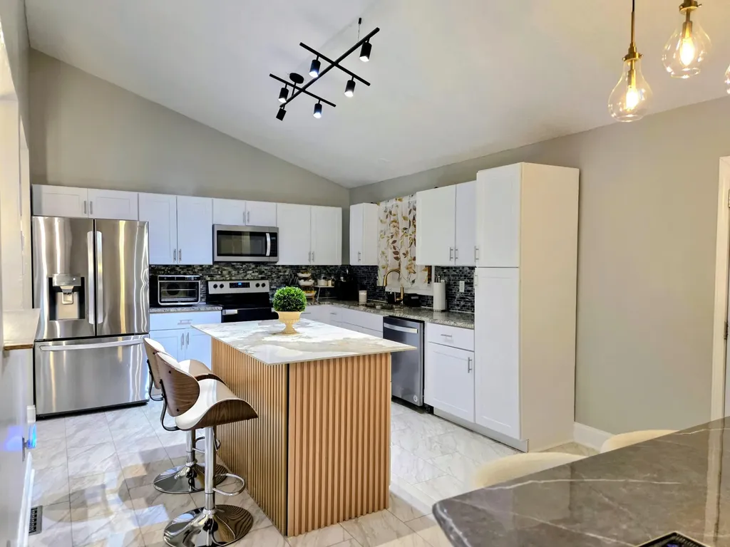 3829 Gladman Way Lexington KY 40514