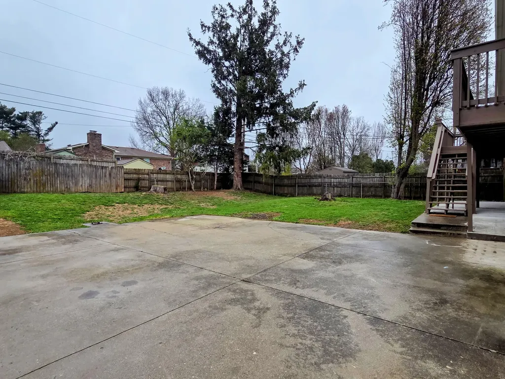 3829 Gladman Way Lexington KY 40514