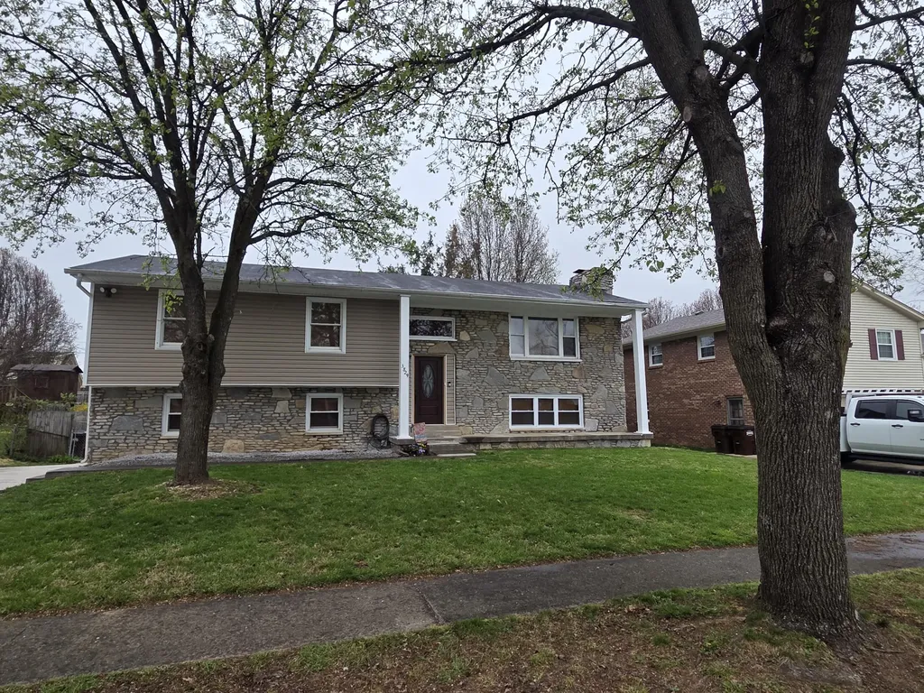 3829 Gladman Way Lexington KY 40514