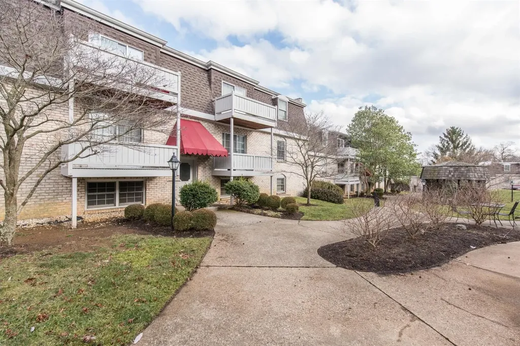 175 Malabu Drive Lexington KY 40503
