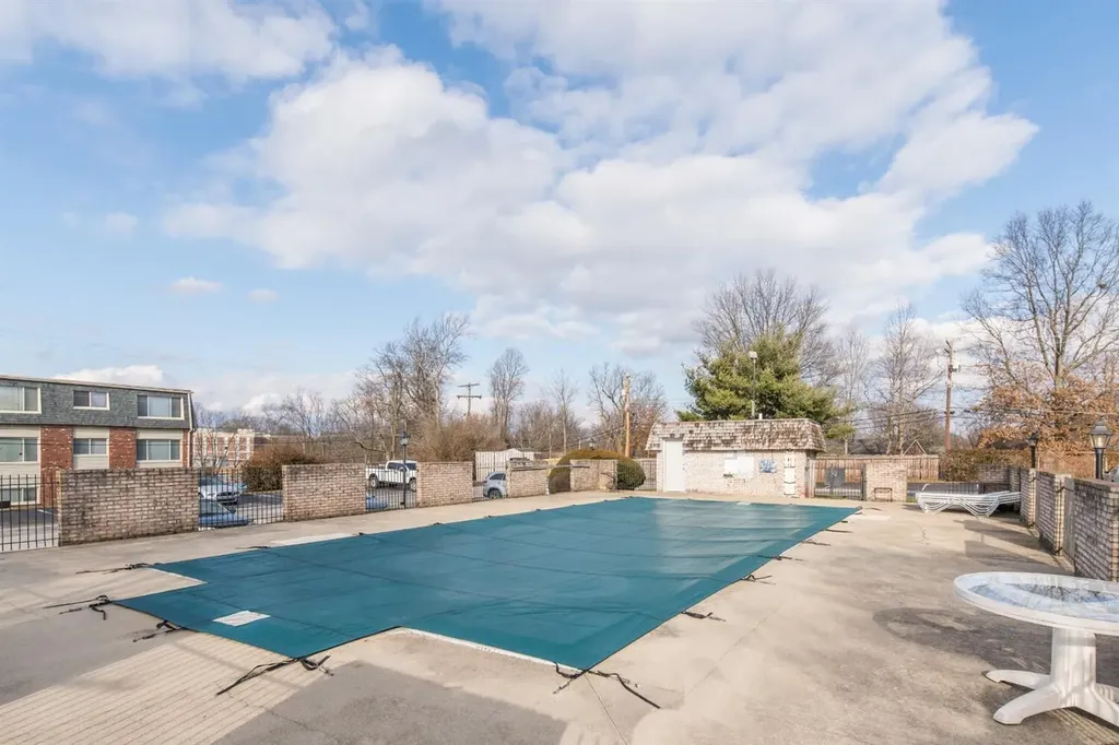175 Malabu Drive Lexington KY 40503