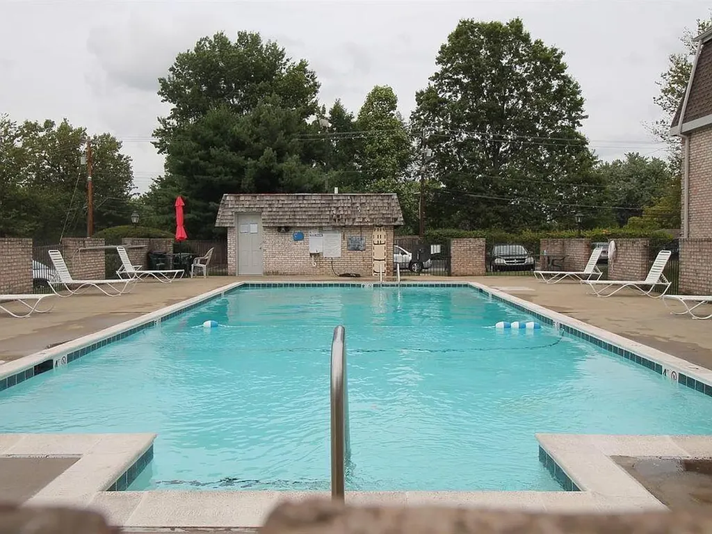 175 Malabu Drive Lexington KY 40503