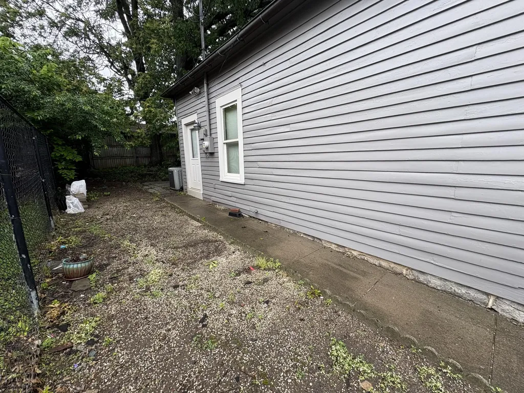 117 W Maxwell Street Lexington KY 40508
