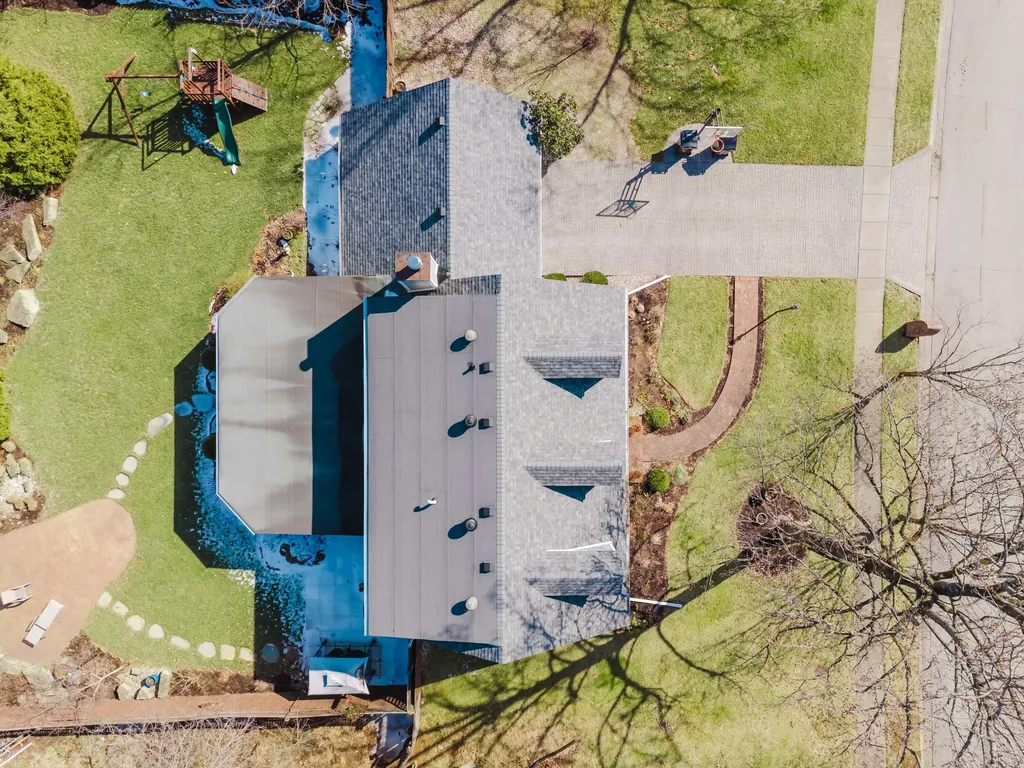 2009 Bamboo Drive Lexington KY 40513