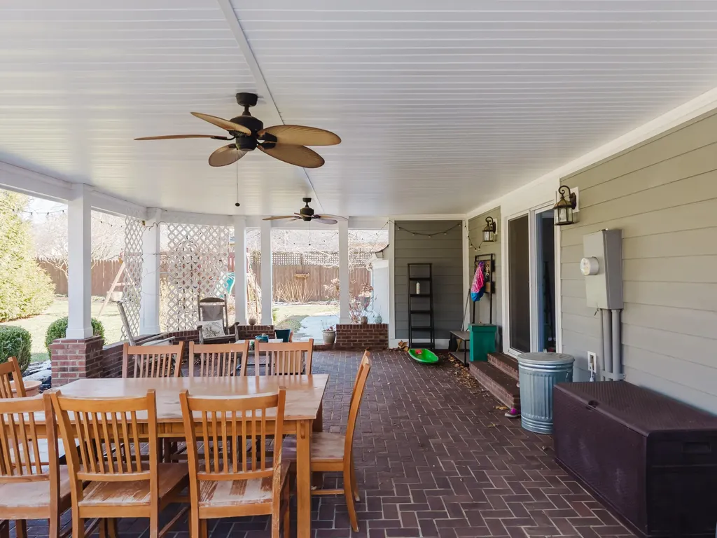 2009 Bamboo Drive Lexington KY 40513
