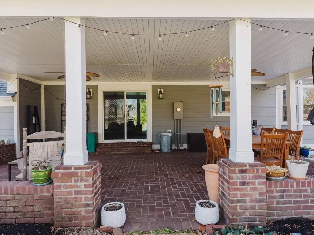 2009 Bamboo Drive Lexington KY 40513