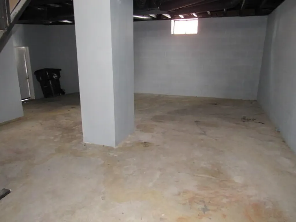 410 E Locust Street Mt Sterling KY 40353