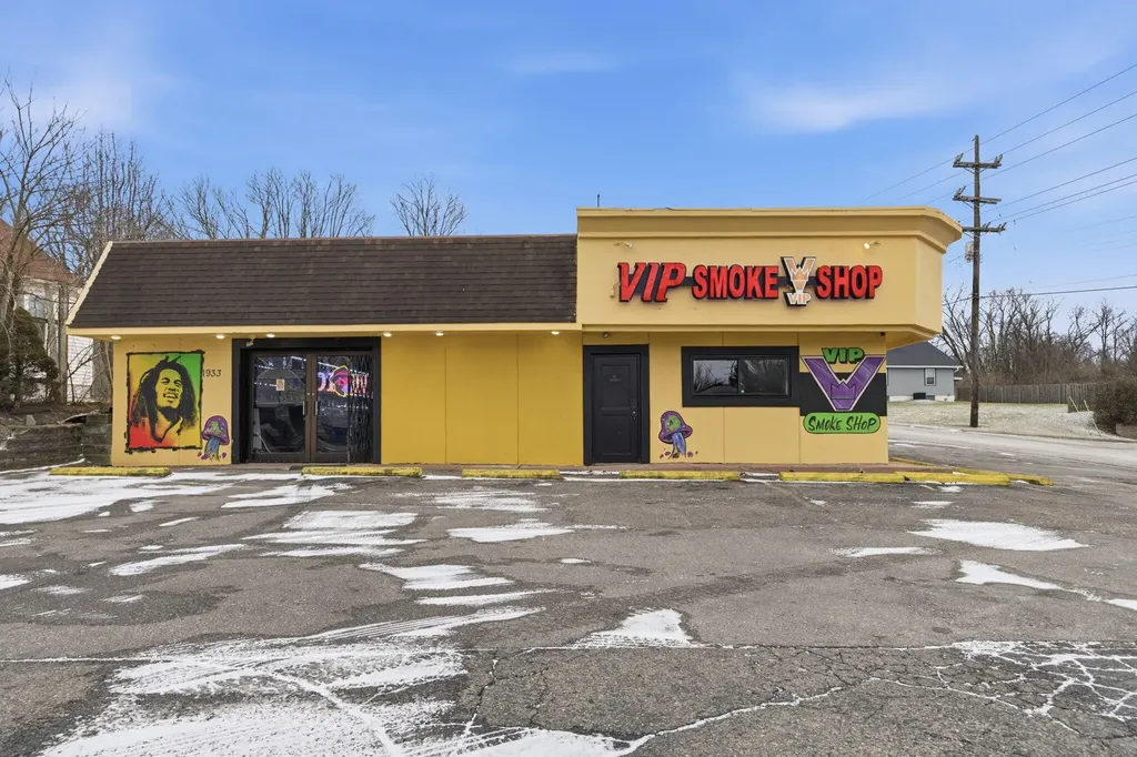 1933 Petersburg Road Hebron KY 41048
