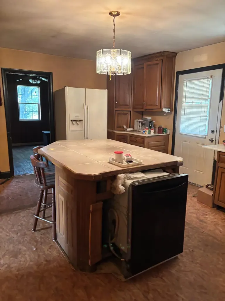 2647 Taylor School Road London KY 40741