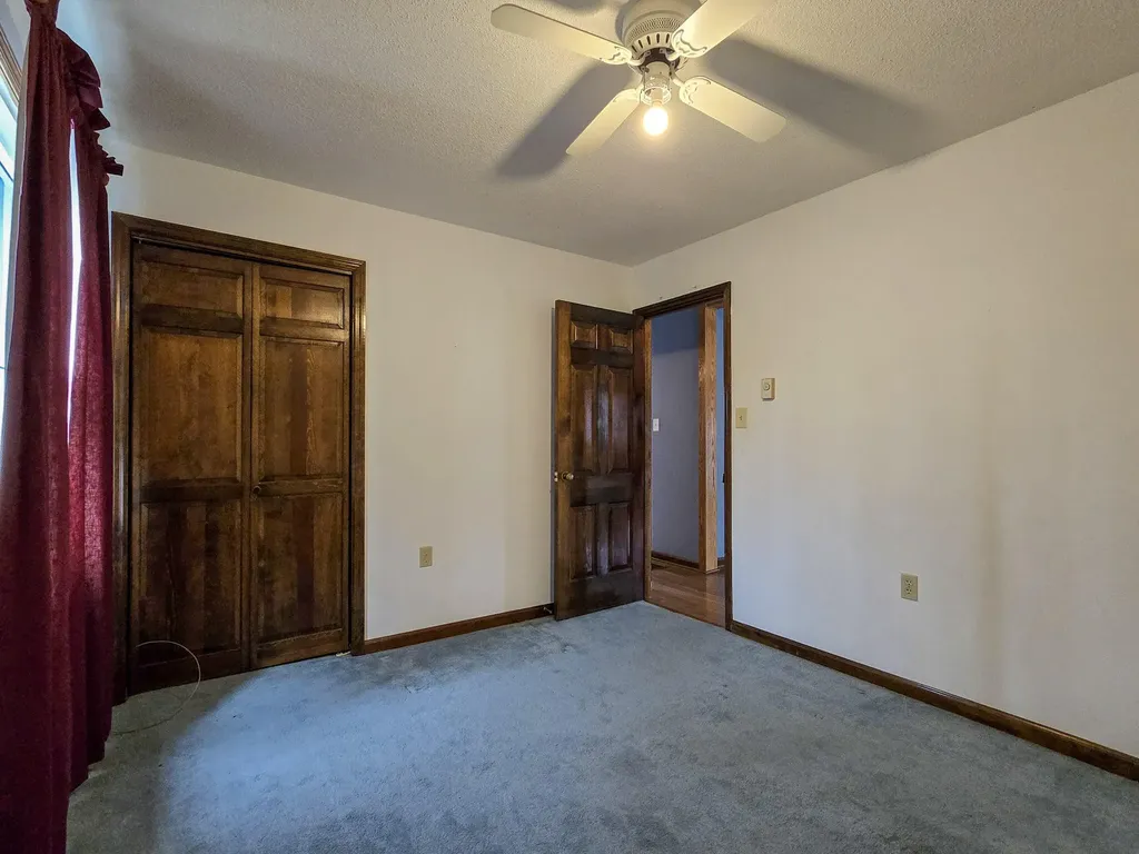 553 Riverview Drive Liberty KY 42539