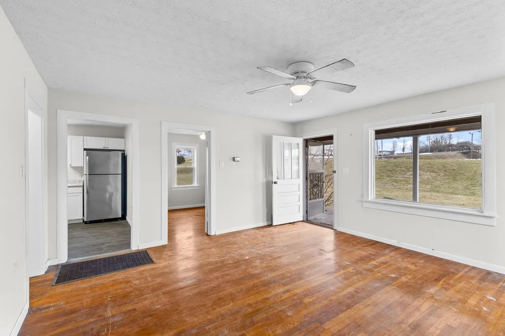 1147 Us-68 Maysville KY 41056