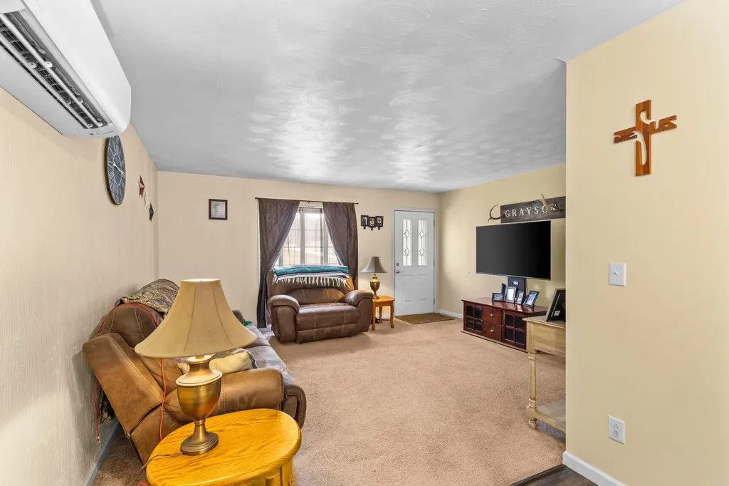 178 Indian Hills Circle Vanceburg KY 41179