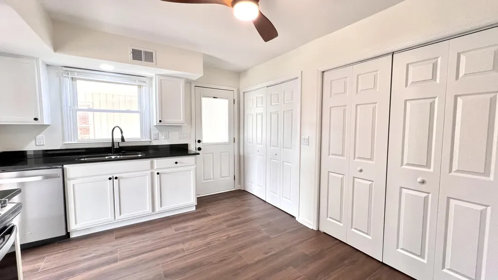 1766 Brewer Drive Lexington KY 40505