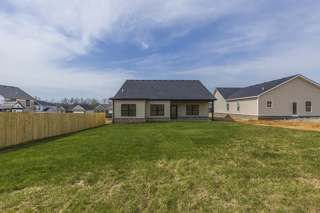 405 West Point Court Richmond KY 40475