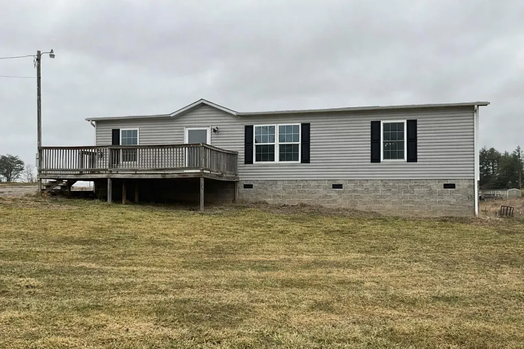 82 Coffee Tree Lane Somerset KY 42503