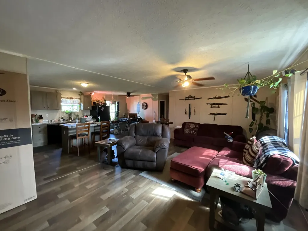 82 Coffee Tree Lane Somerset KY 42503