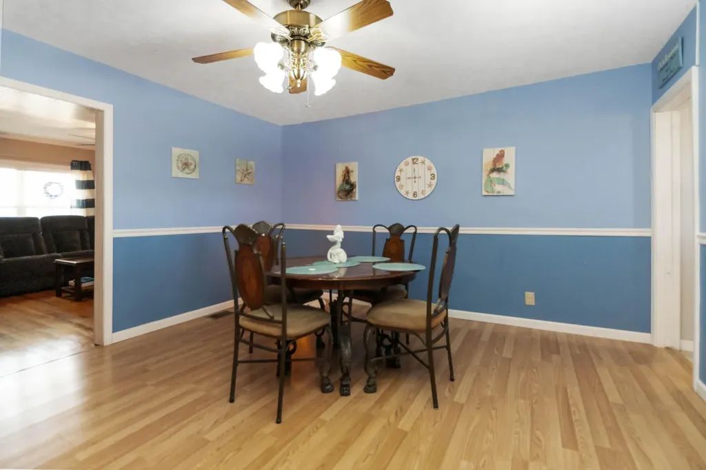 1015 Old Waitsboro Road Bronston KY 42518