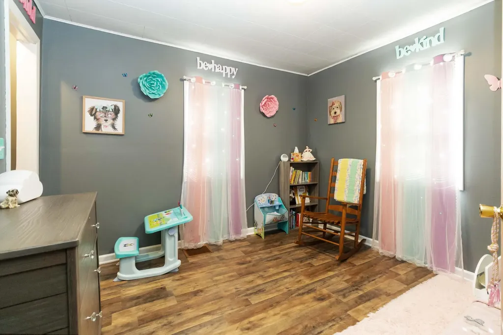 1015 Old Waitsboro Road Bronston KY 42518