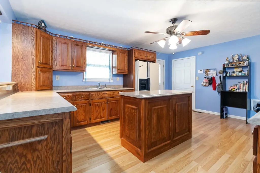 1015 Old Waitsboro Road Bronston KY 42518