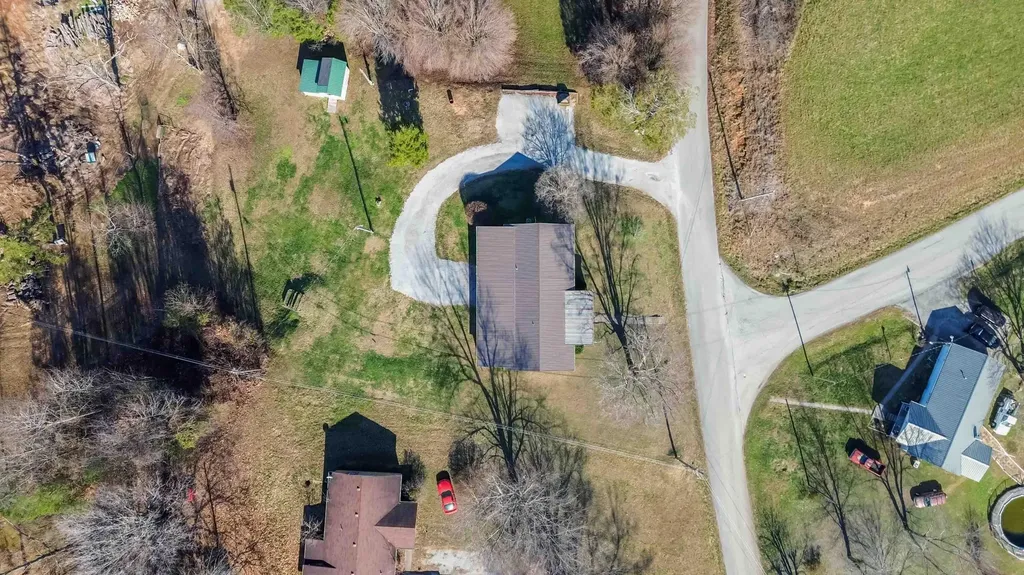 1015 Old Waitsboro Road Bronston KY 42518