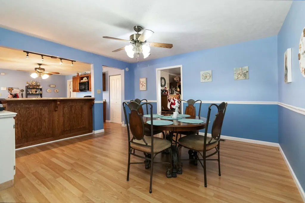 1015 Old Waitsboro Road Bronston KY 42518
