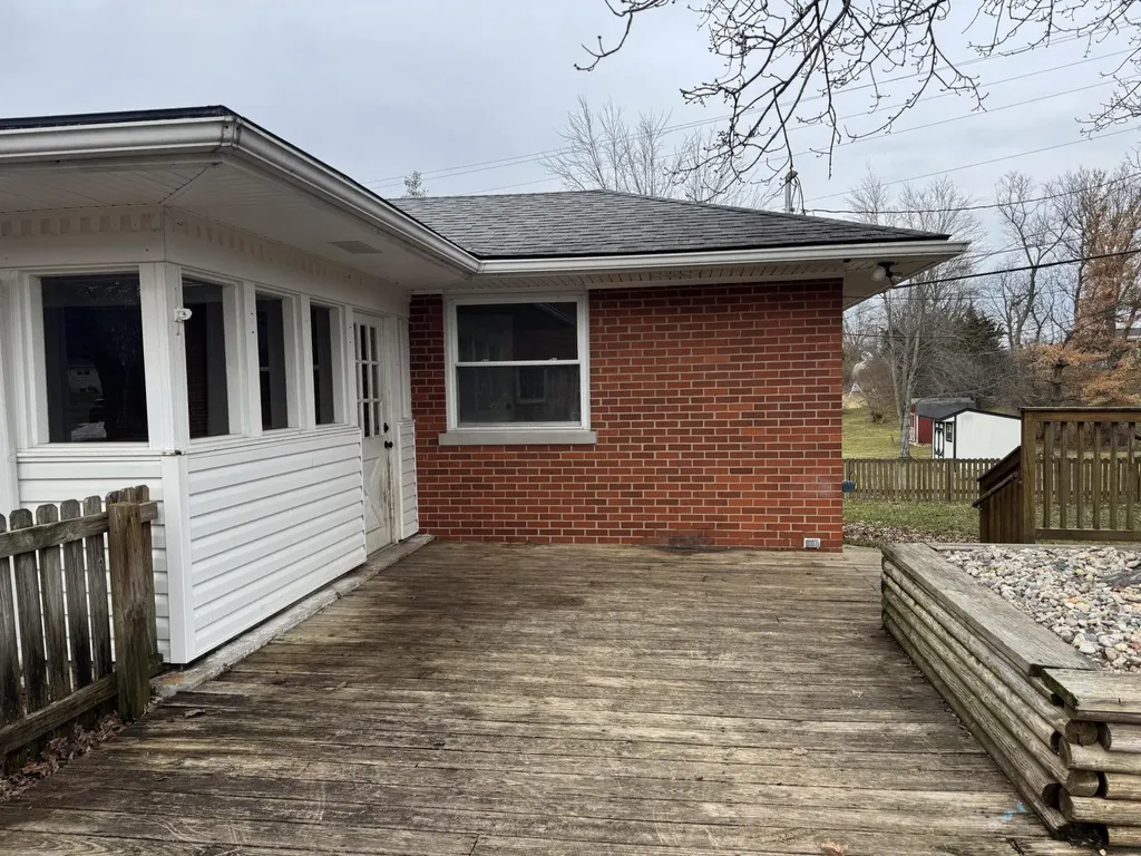 106 Taylor Drive Cynthiana KY 41031