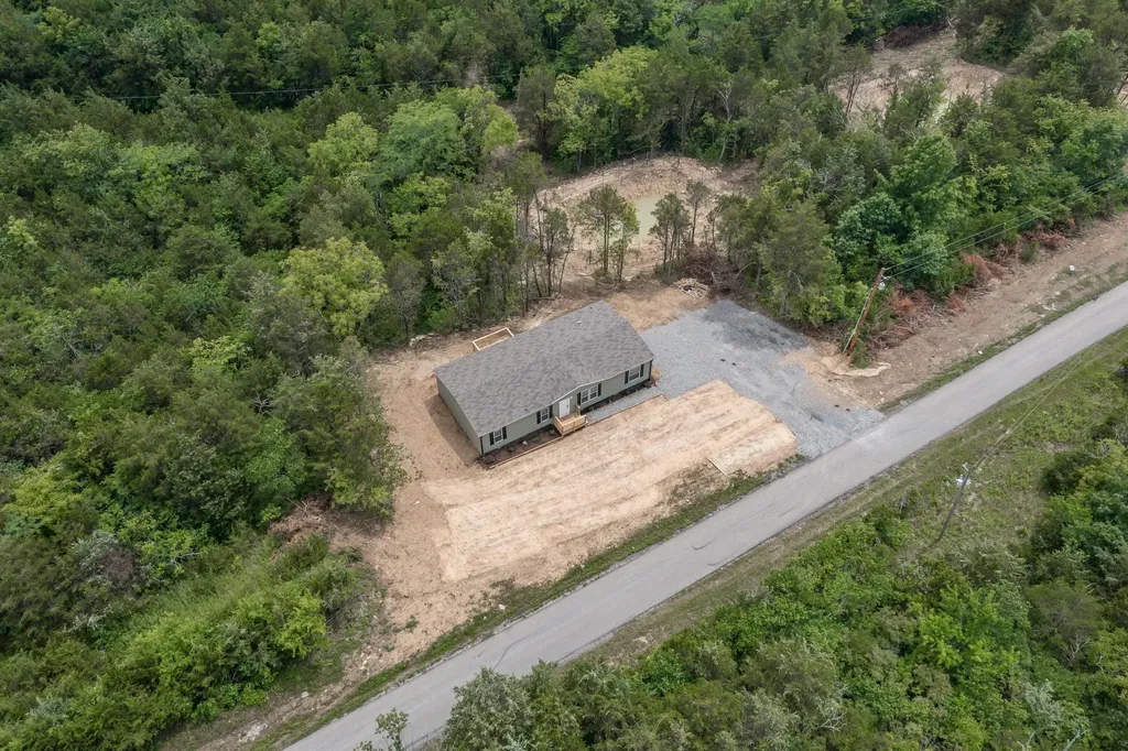 306 Parsons Lane Harrodsburg KY 40330