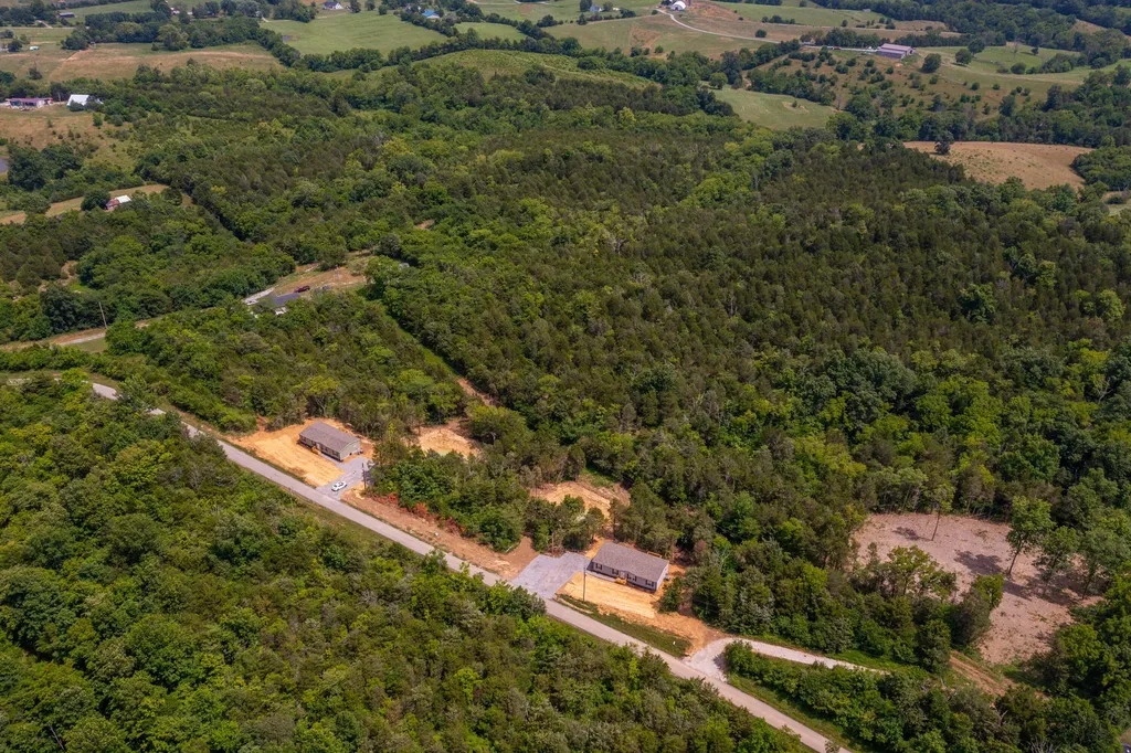 306 Parsons Lane Harrodsburg KY 40330
