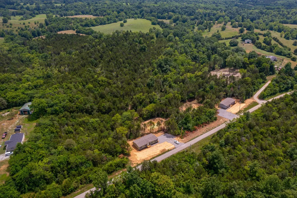 306 Parsons Lane Harrodsburg KY 40330