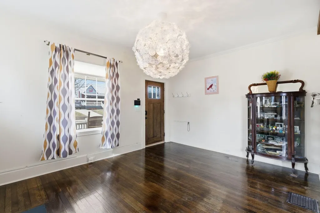 228 Bassett Avenue Lexington KY 40502