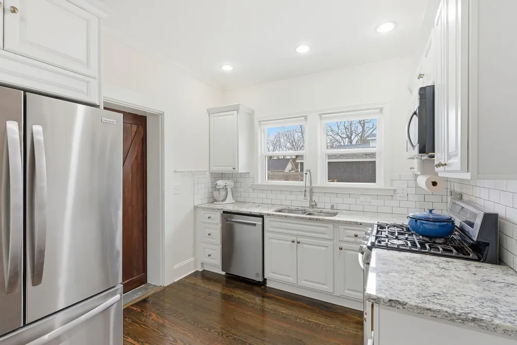 228 Bassett Avenue Lexington KY 40502