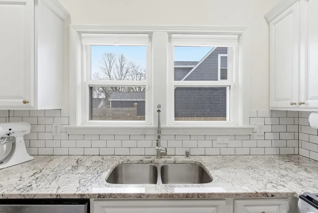 228 Bassett Avenue Lexington KY 40502