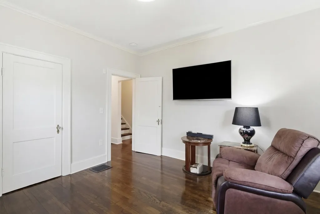 228 Bassett Avenue Lexington KY 40502