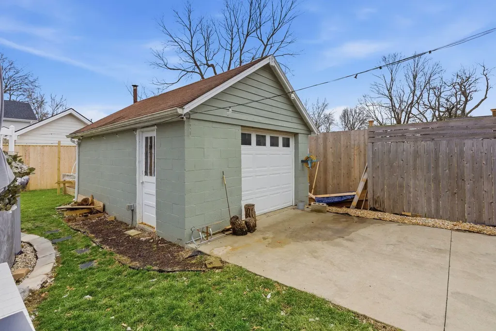 228 Bassett Avenue Lexington KY 40502