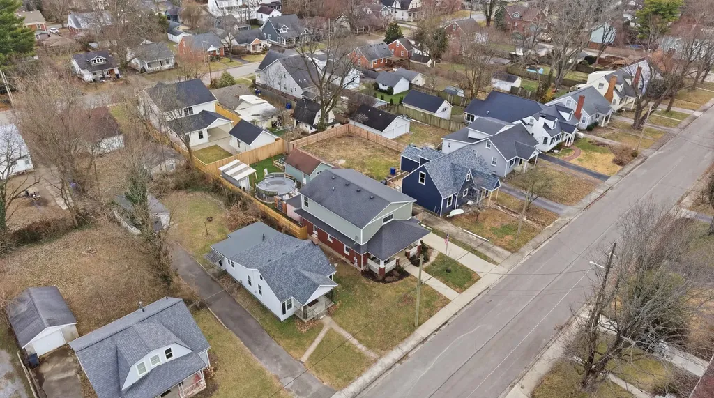 228 Bassett Avenue Lexington KY 40502
