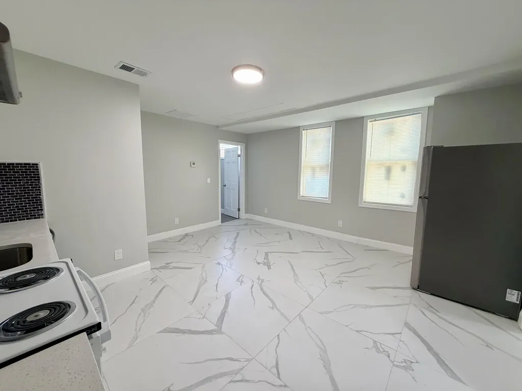 341 Grosvenor Avenue Lexington KY 40508