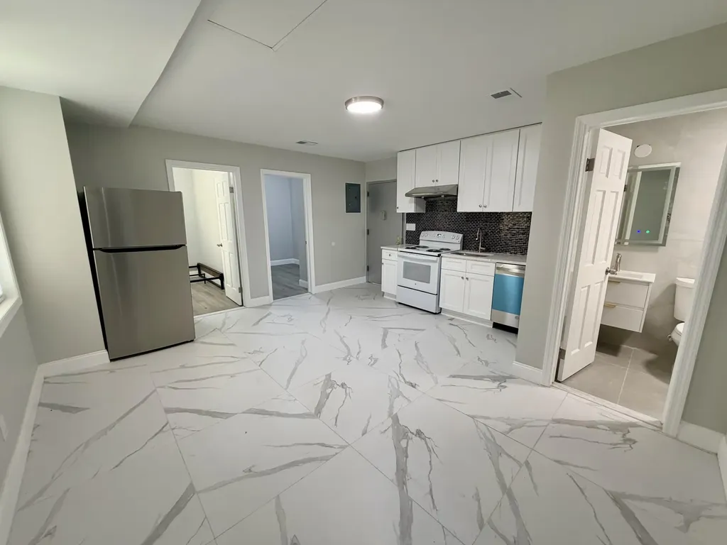 341 Grosvenor Avenue Lexington KY 40508