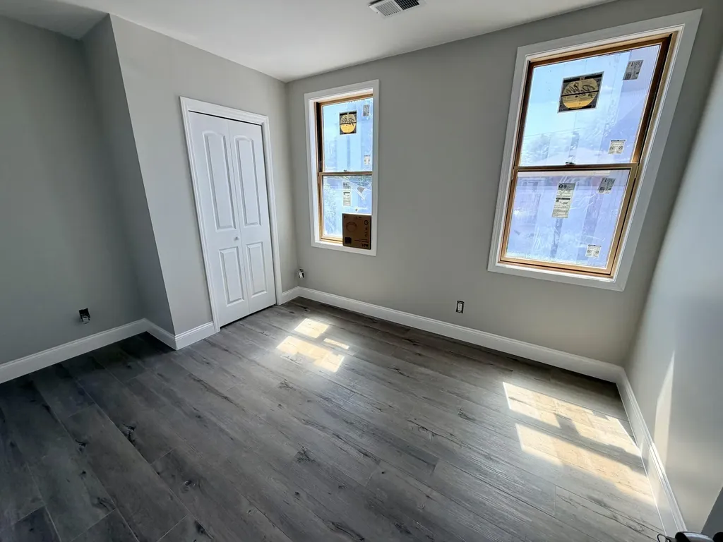 341 Grosvenor Avenue Lexington KY 40508