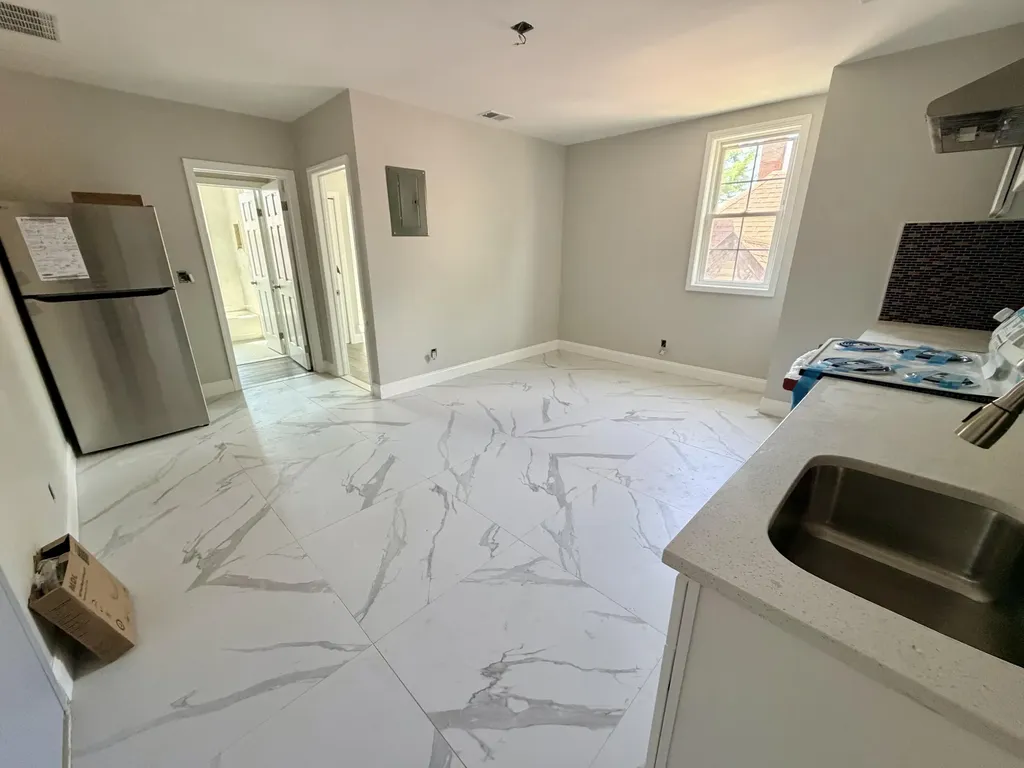 341 Grosvenor Avenue Lexington KY 40508