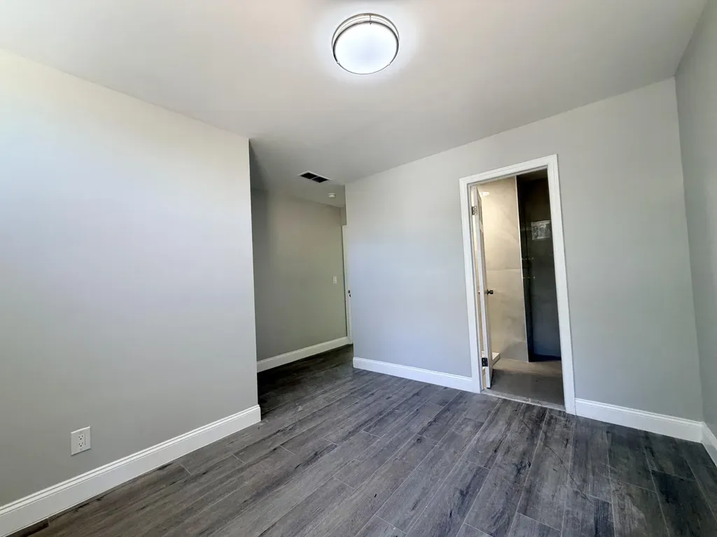 341 Grosvenor Avenue Lexington KY 40508
