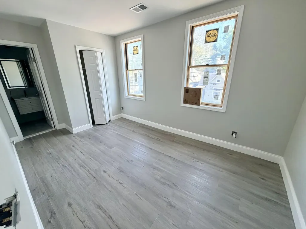 341 Grosvenor Avenue Lexington KY 40508